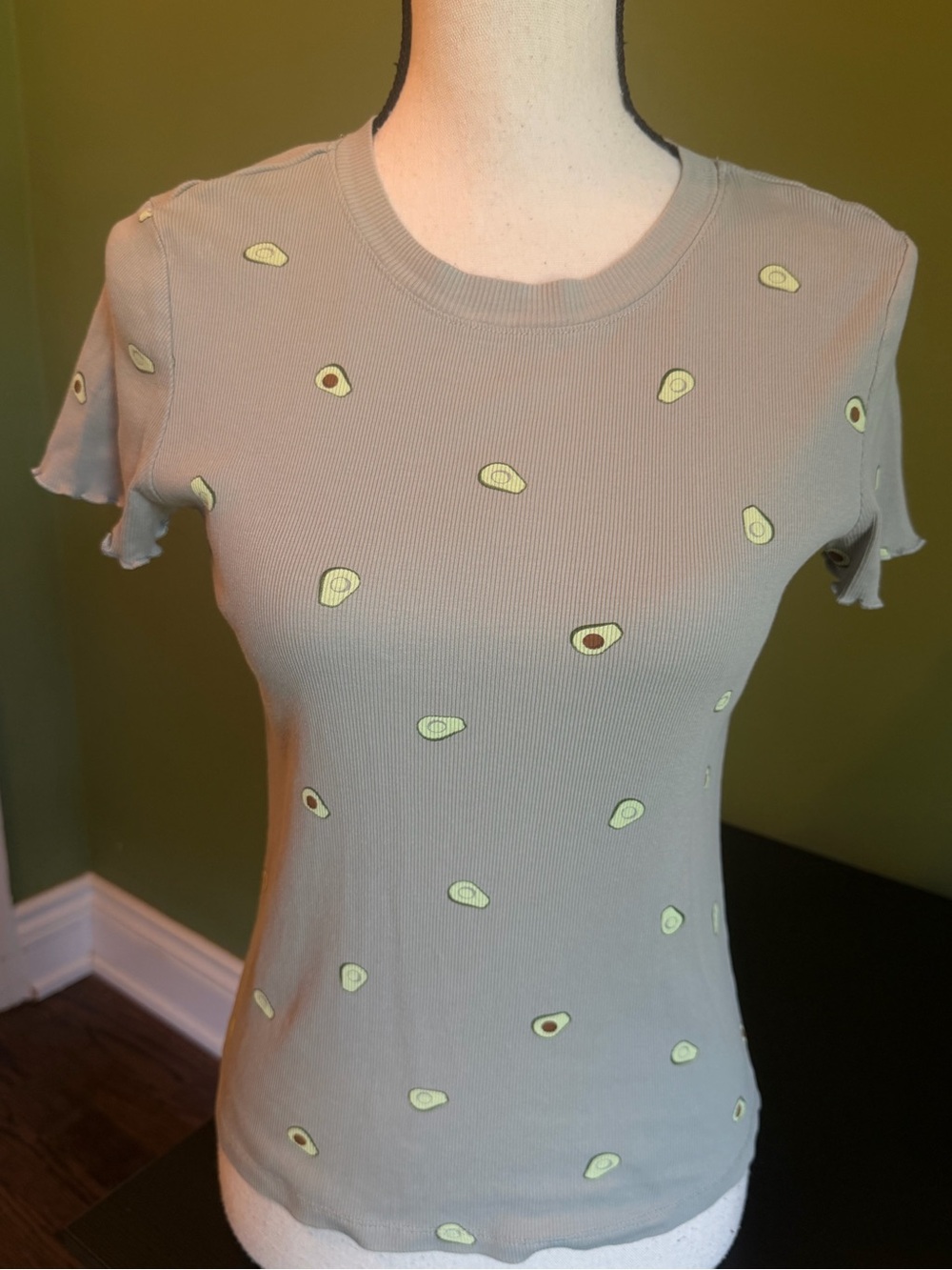 H&M Sage Short Sleeve Crewneck Tee with Avocado Print